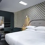 Grand Pigalle Experimental Hotel Parigi