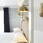 Grand Pigalle Experimental Hotel 4*